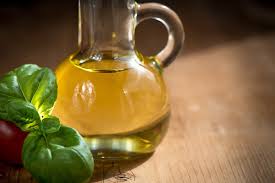 picture of olive oil